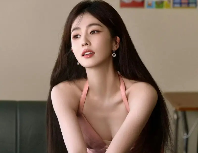 情变疑云与豪门算计：窦骁的 “隐身”，藏着赌王家的体面骗局