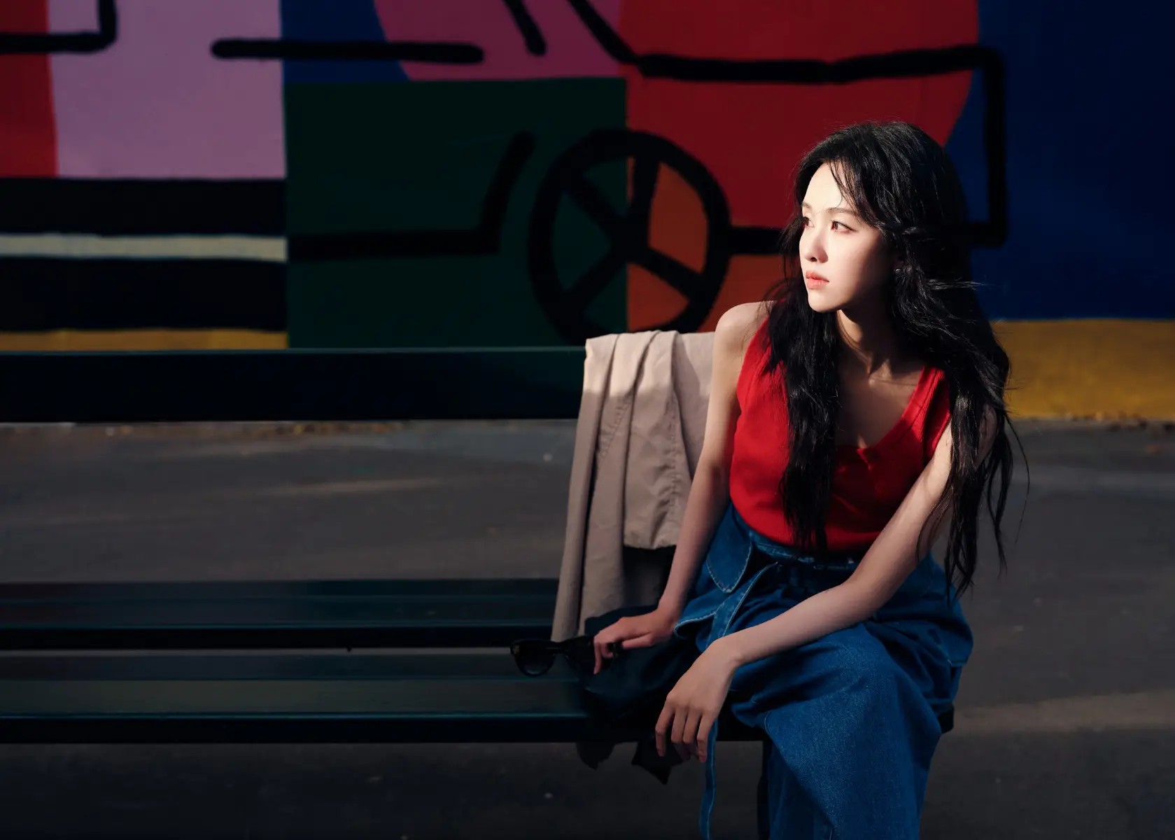 BLACKPINK成员“冷待”金智秀引争论：难道真是“塑料姐妹花”？