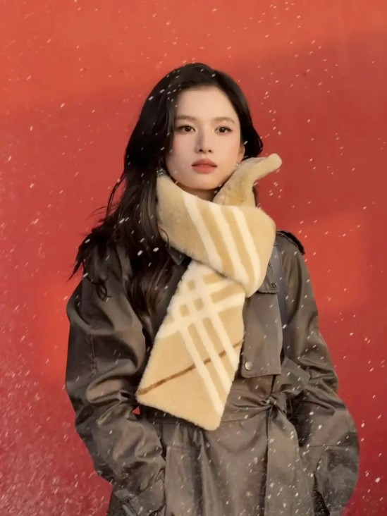 中韩红毯审美对决：“玻尿酸脸”与自然脸的高下立见