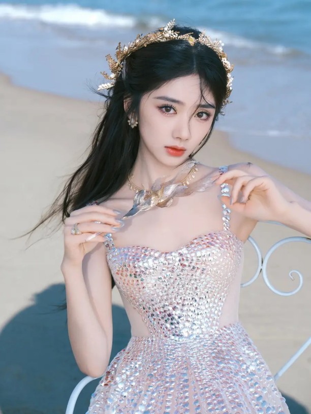 68岁潘长江上亿身家难换女儿安稳，为42岁潘阳拼命站台，网友：可怜天下父母心