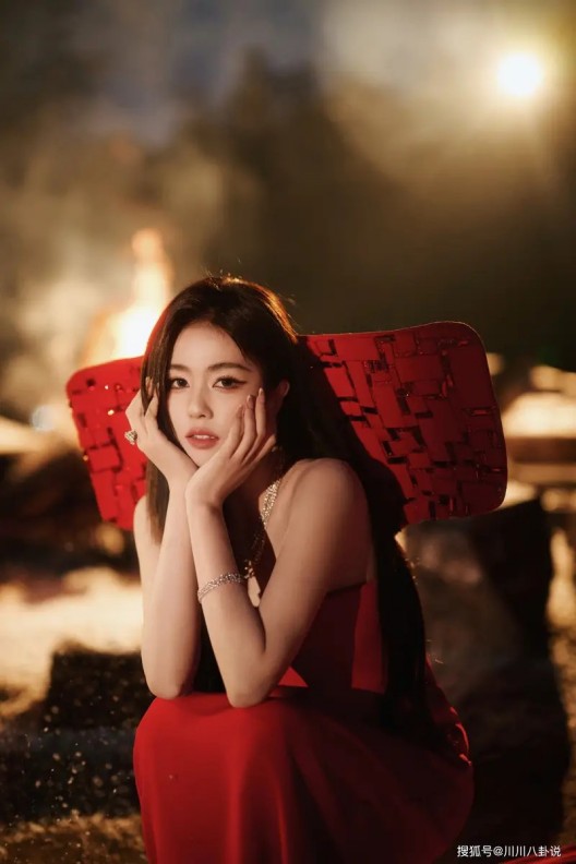 一包“黑乎乎”的玉米片火出圈，只因它是皮蛋味？