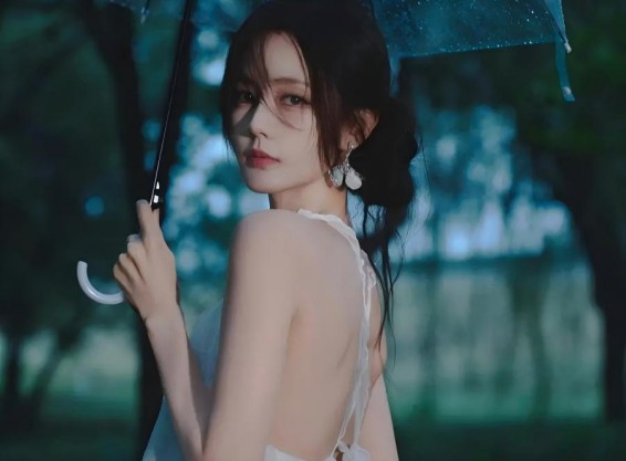 300亿文旅帝国轰然崩塌，信达、长城将45亿债权摆上货架