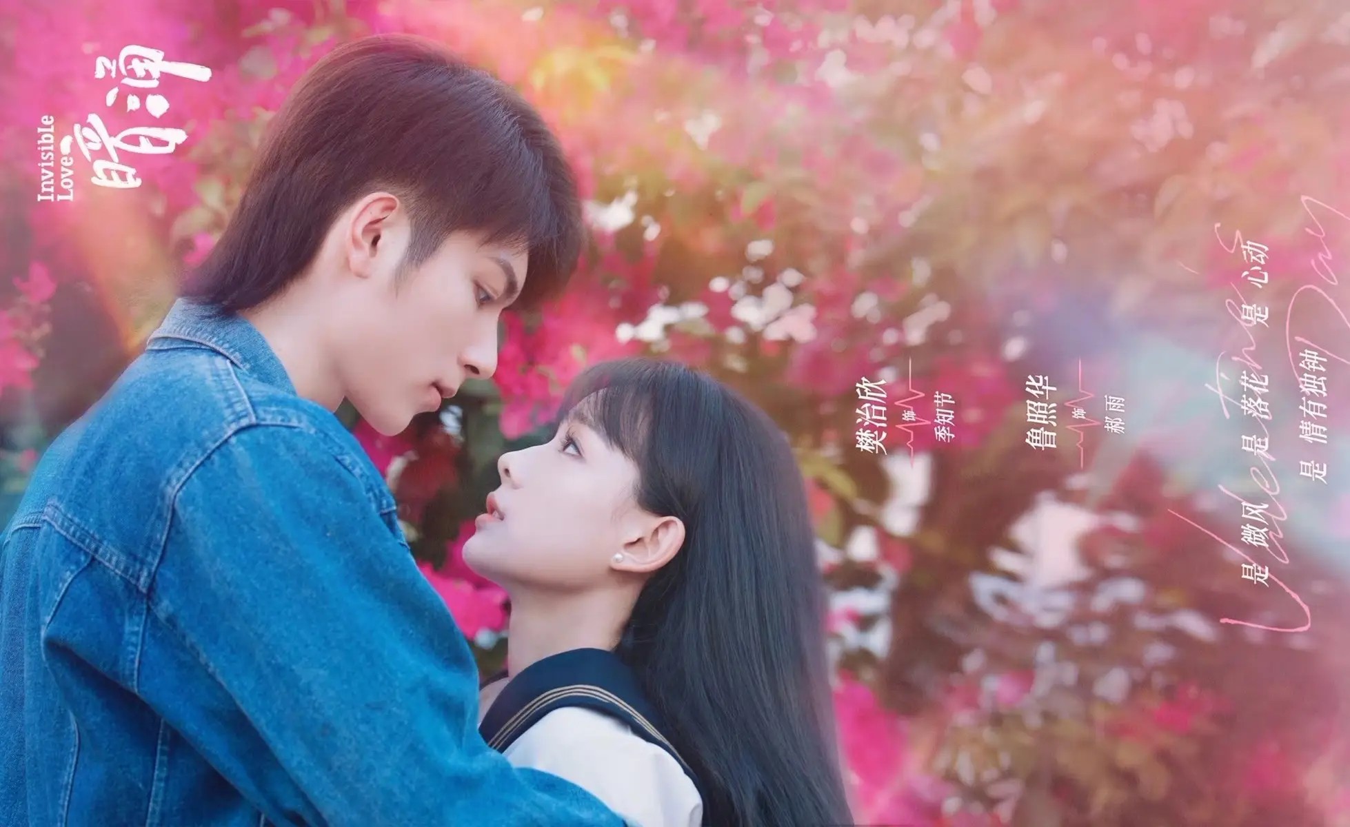 刘欢近照被抓拍让人心疼，梳着低马尾，头发花白，颈纹堆积，肉眼可见的老了不少，他的故事给所有中年人敲响警钟