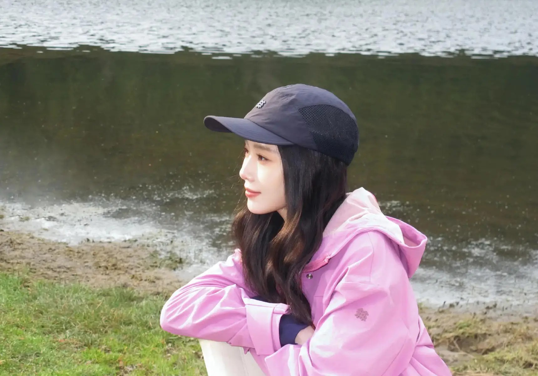 娱乐圈里从不缺狗血亲情戏，可张佳宁的经历，却让无数人破防又心疼