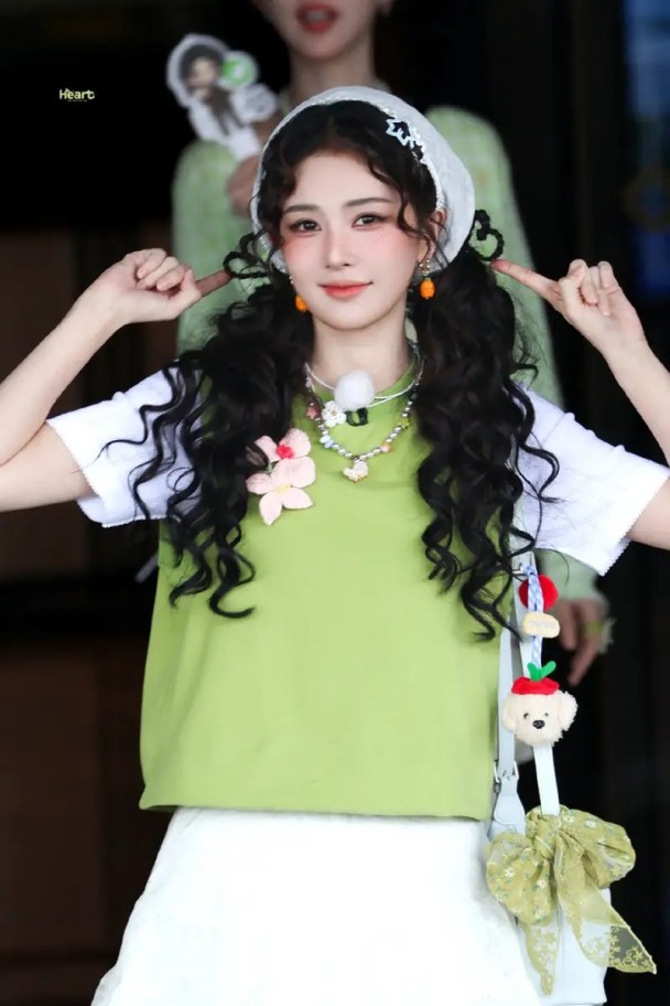 陈都灵《翘楚》开播热度领跑！对标《雁回时》优劣全解析