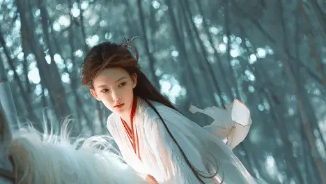 TVB前花旦邵美琪新电影首映，拍摄期间没笑过，先择新导演支持香港电影